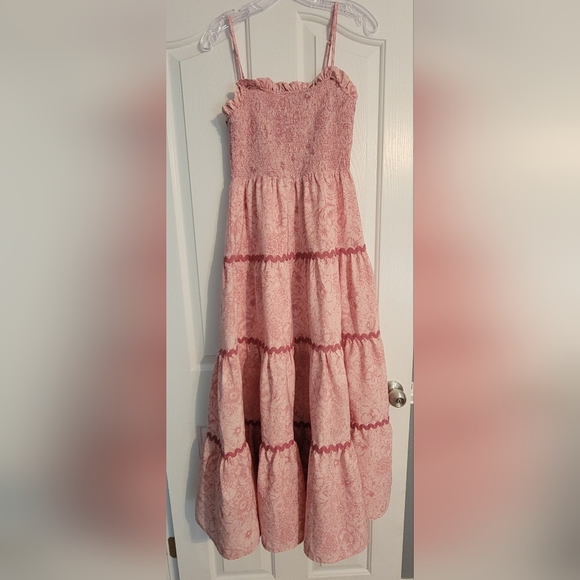 entro Dresses & Skirts - Entro Boutique Pink Flower Strappy Maxi Dress